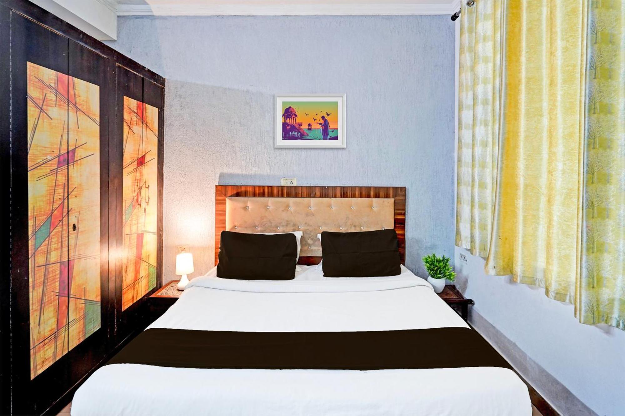 Super Hotel O Palm Dehradun Exteriör bild